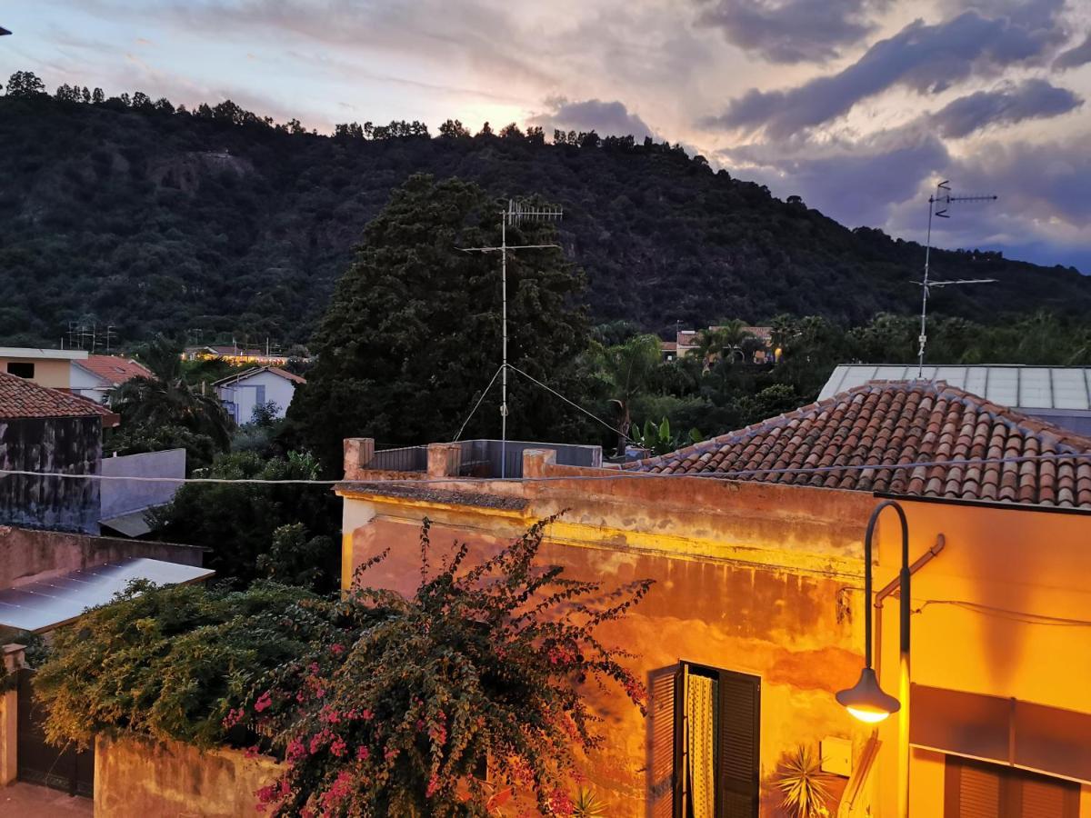 Bed and Breakfast Made In Sicily Santa Tecla Ачиреале Екстер'єр фото